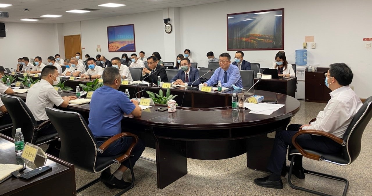 中大咨詢?yōu)樯詈搅可矶ㄖ屏讼到y(tǒng)化的企業(yè)文化建設思路和實施策略,將重點圍繞文化理念升級和落地深植兩大核心,幫助深航企業(yè)文化煥發(fā)新活力。 中大咨詢?yōu)樯詈搅可矶ㄖ屏讼到y(tǒng)化的企業(yè)文化建設思路和實施策略,將重點圍繞文化理念升級和落地深植兩大核心,幫助深航企業(yè)文化煥發(fā)新活力。