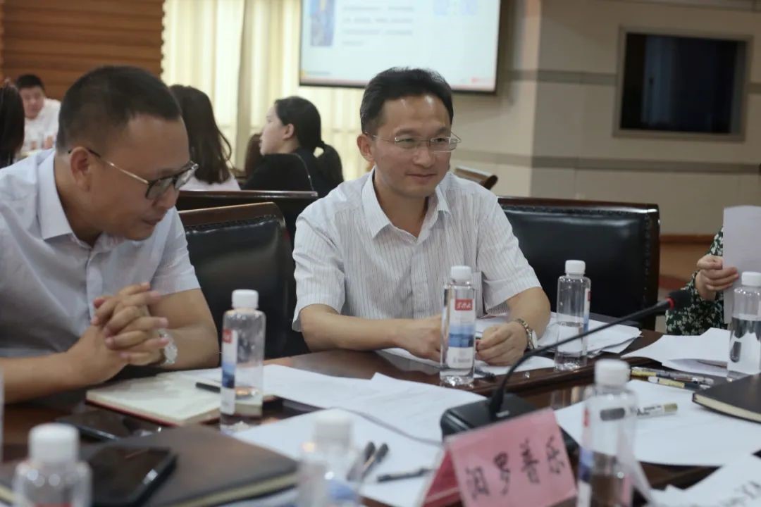 長(zhǎng)沙經(jīng)開集團(tuán)召開戰(zhàn)略研討工作坊 長(zhǎng)沙經(jīng)開集團(tuán)召開戰(zhàn)略研討工作坊
