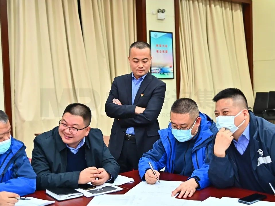 中大咨詢受邀出席武漢凌云建筑裝飾工程有限公司“2024年度經(jīng)營計劃編制”培訓(xùn)會并做專題授課 中大咨詢受邀出席武漢凌云建筑裝飾工程有限公司“2024年度經(jīng)營計劃編制”培訓(xùn)會并做專題授課